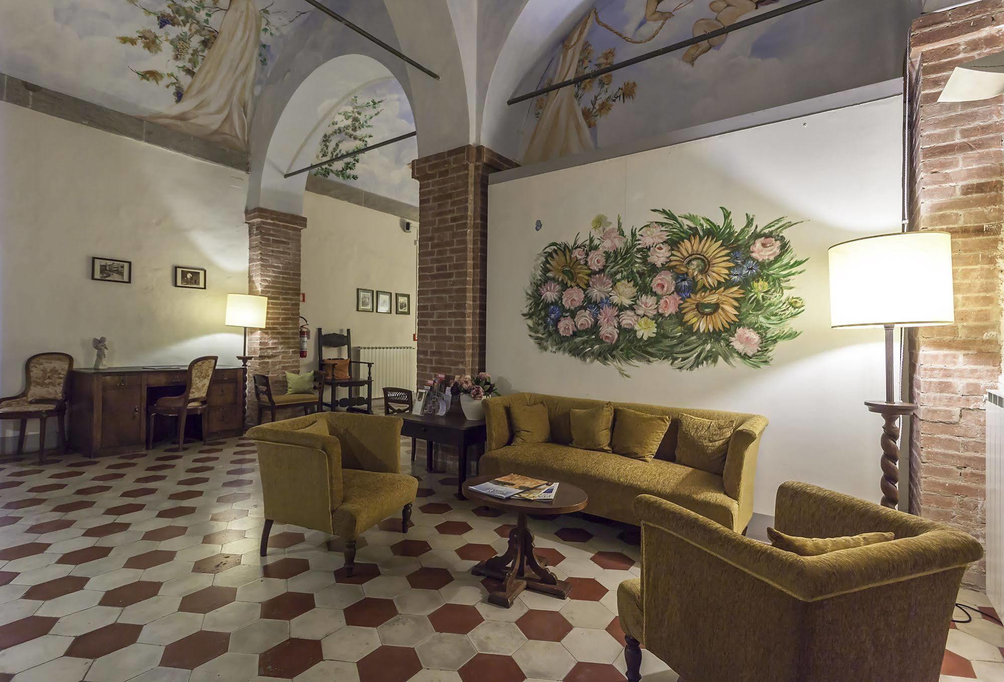 فندق سيينافي  Il Chiostro Del Carmine المظهر الخارجي الصورة
